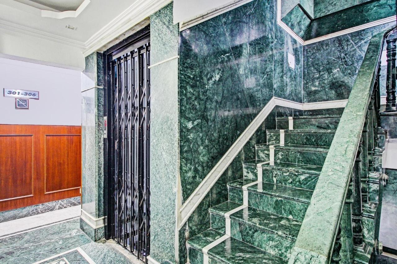 Oyo Townhouse 92944 Pan International Hotel Kolkata