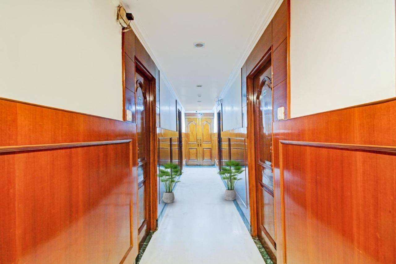 Oyo Townhouse 92944 Pan International Hotel